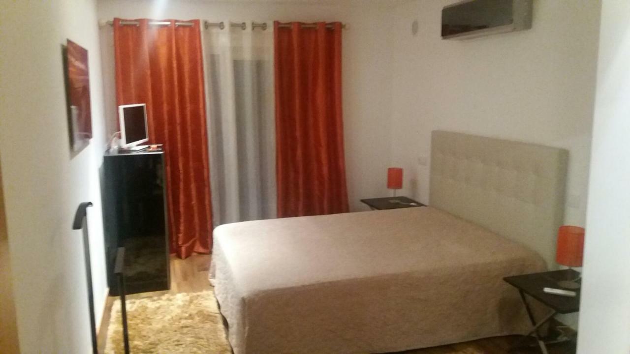 My Home Сан-Мартинью-ду-Порту Экстерьер фото